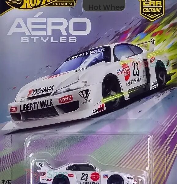 LB SUPER SILHOUETTE NISSAN SILVIA (S15)